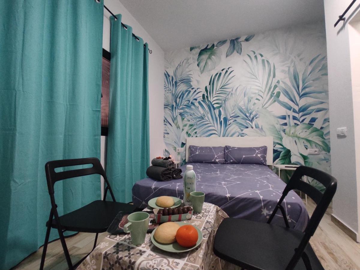 Habitacion Cactus, Entrada Privada Y Bano Privado En Suite By Flamingo House, No Fumadores Арресифе Экстерьер фото